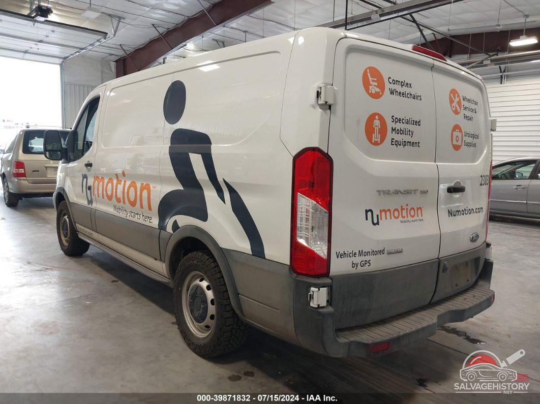 1FTYE1ZM1KKB46415 2019 FORD TRANSIT-150 photo no. 3