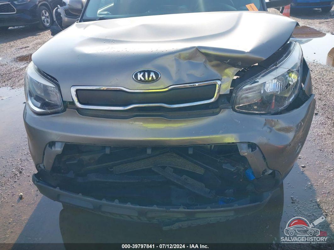 KNDJN2A26G7278890 2016 KIA SOUL photo no. 6