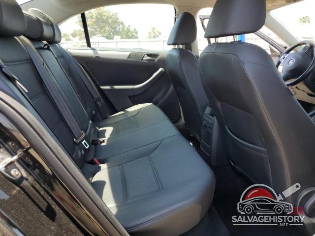 3VWLZ7AJ4BM360873 2011 VOLKSWAGEN JETTA photo no. 10
