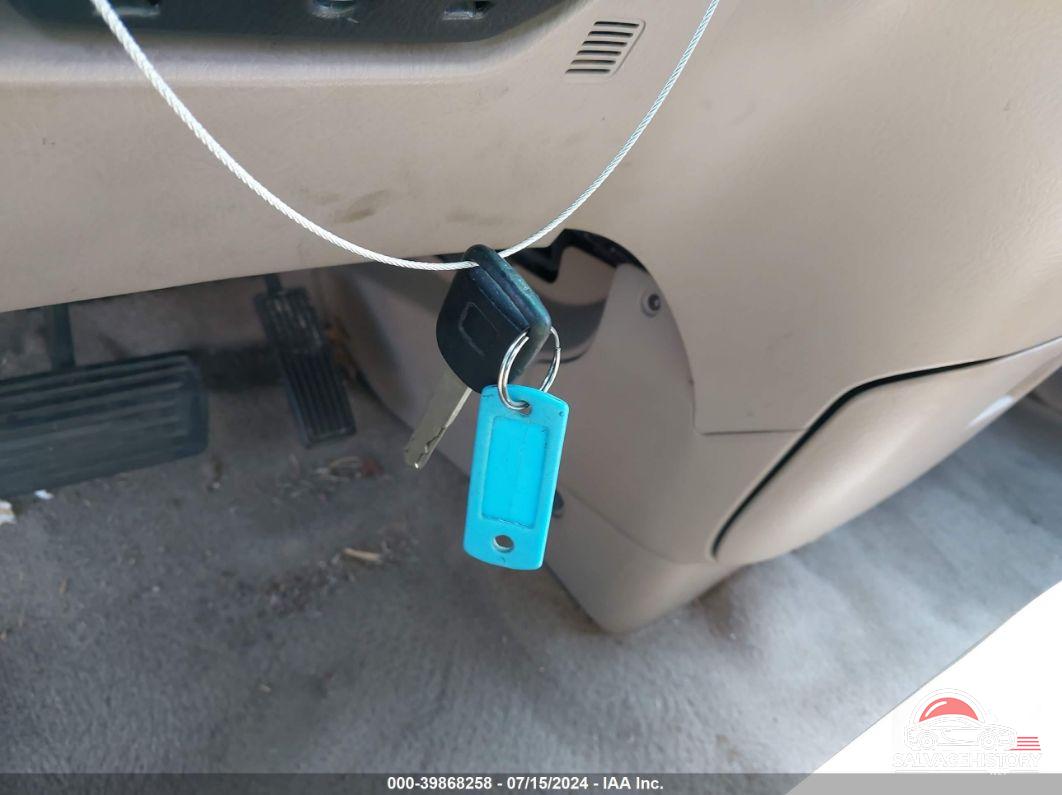 5FNRL18984B085054 2004 HONDA ODYSSEY photo no. 11