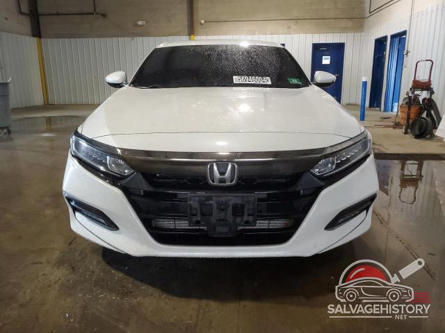 1HGCV1F33JA051267 2018 HONDA ACCORD photo no. 5