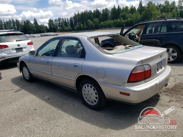 1HGCD5669TA190195 1996 HONDA ACCORD photo no. 2