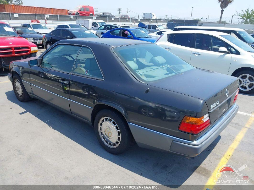 WDBEA51E8NB669587 1992 MERCEDES-BENZ 300 photo no. 3