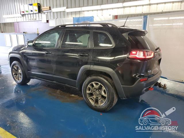 1C4PJMBN1KD389240 2019 JEEP CHEROKEE photo no. 2
