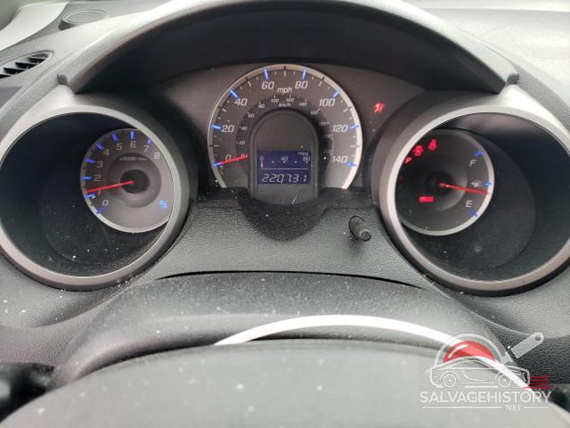 JHMGE8H26AC005397 2010 HONDA FIT photo no. 9