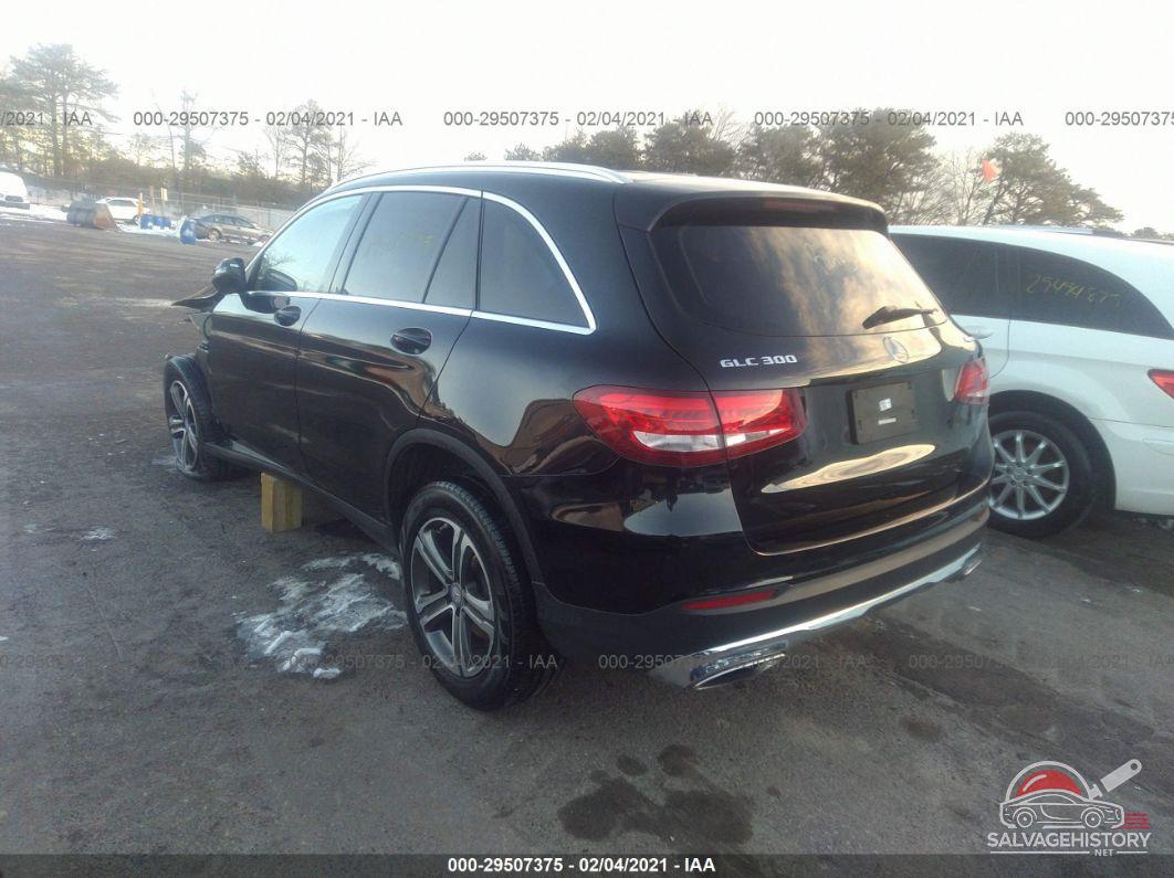WDC0G4KB8HF164455 2017 MERCEDES-BENZ GLC photo no. 3