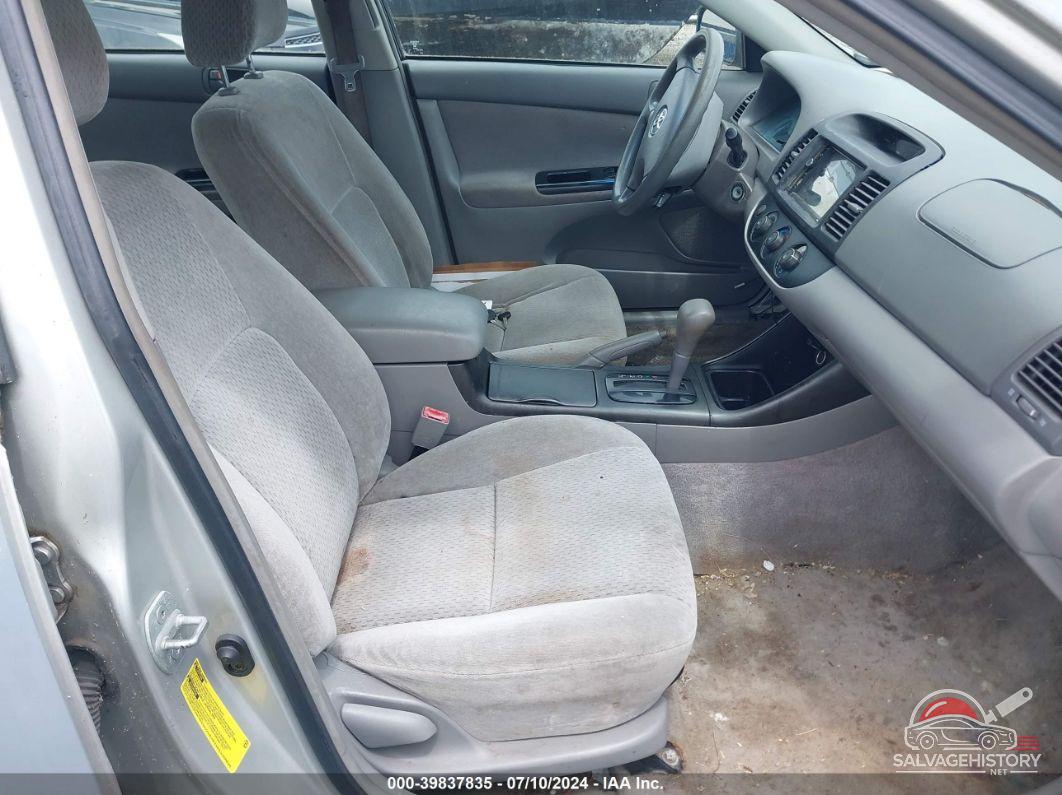 4T1BE30K23U131646 2003 TOYOTA CAMRY photo no. 5