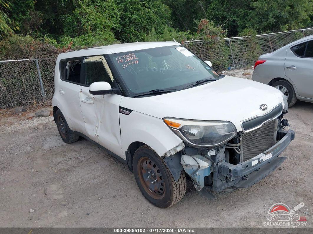 KNDJN2A22F7223349 2015 KIA SOUL photo no. 8