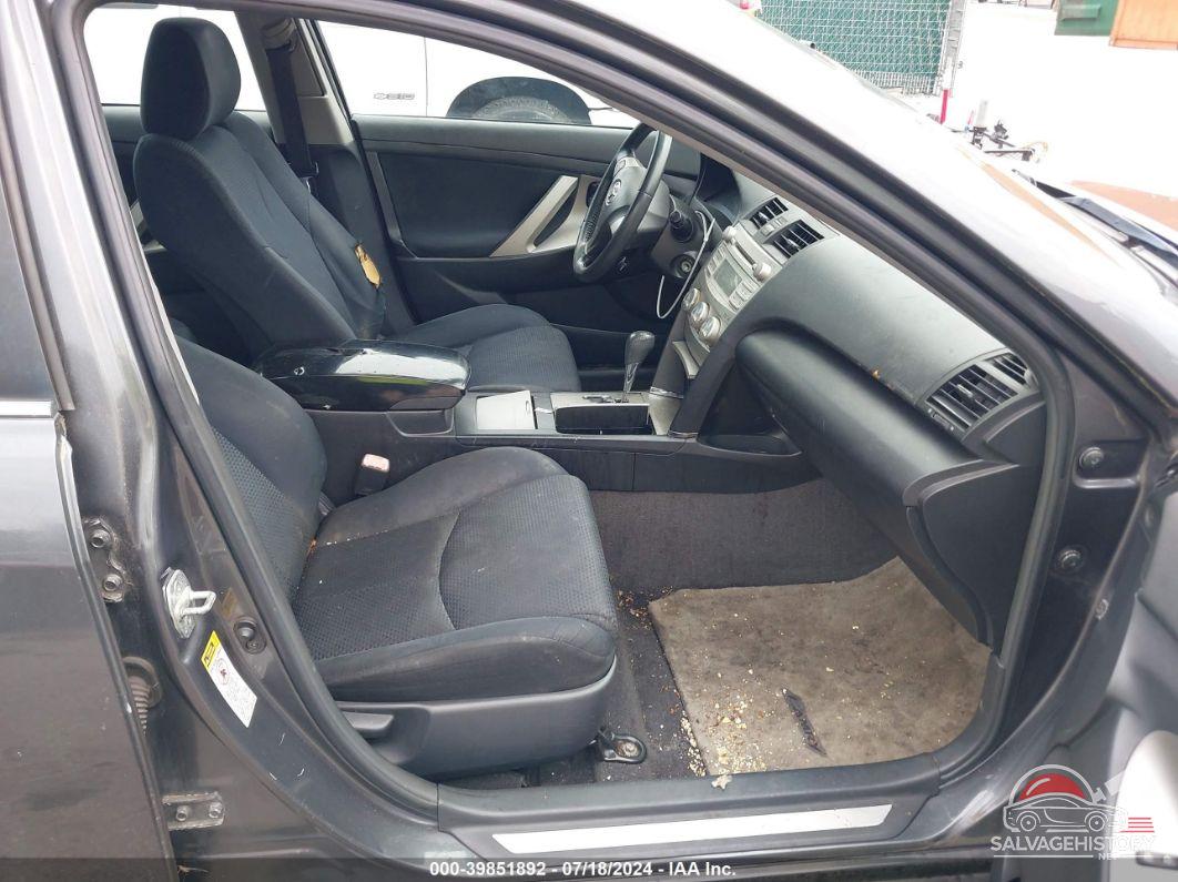 4T1BF3EK7AU005740 2010 TOYOTA CAMRY photo no. 5