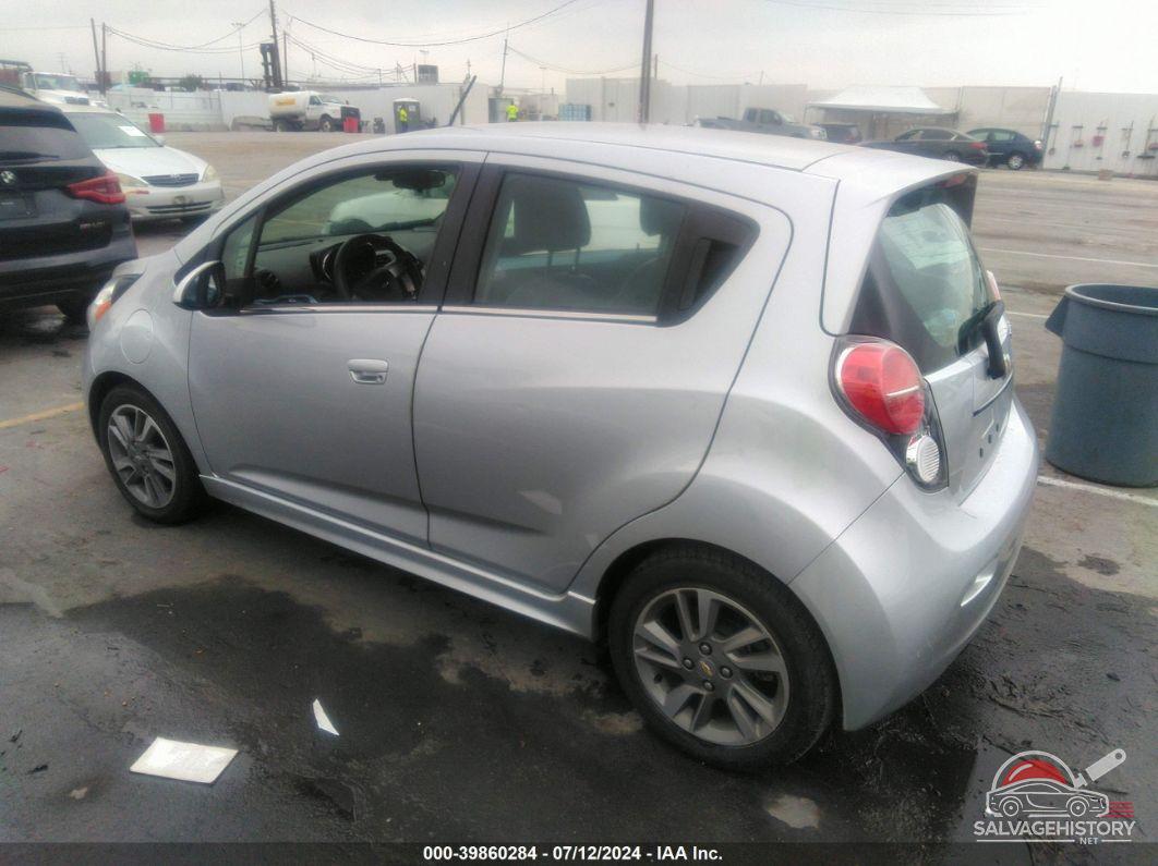 KL8CK6S06GC586275 2016 CHEVROLET SPARK EV photo no. 3