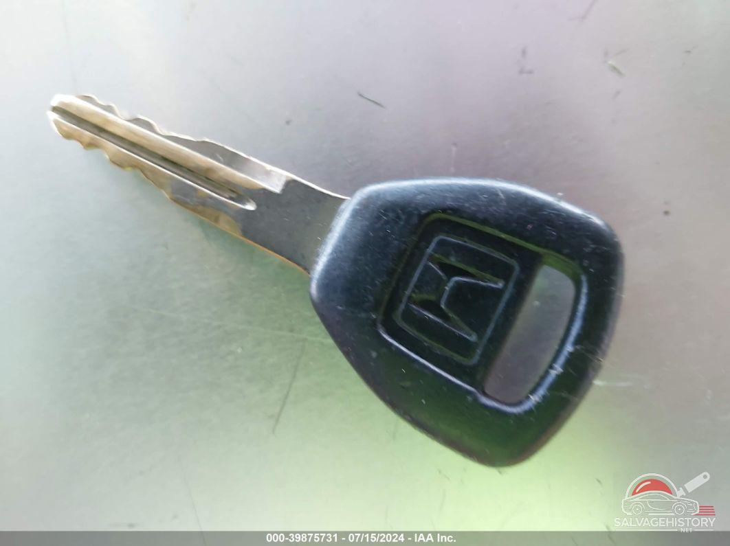 1HGEM22582L074641 2002 HONDA CIVIC photo no. 11