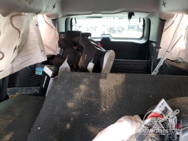 1GNSKBKC2HR302412 2017 CHEVROLET TAHOE photo no. 10