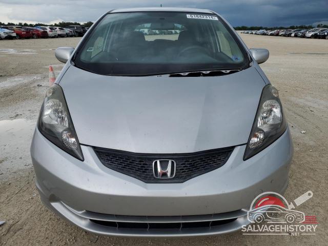JHMGE8H38DC012896 2013 HONDA FIT photo no. 5