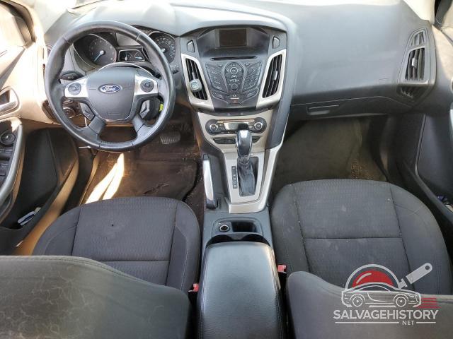 1FAHP3M22CL303186 2012 FORD FOCUS photo no. 8