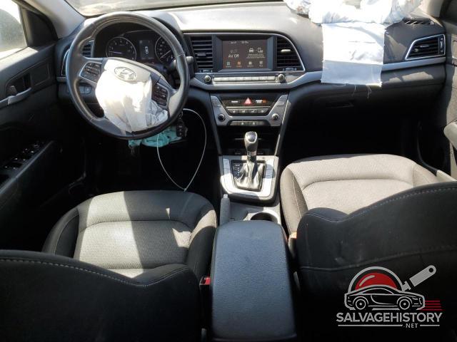 KMHD84LF7JU551730 2018 HYUNDAI ELANTRA photo no. 8