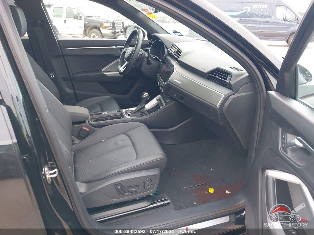 WA1DECF36P1092770 2023 AUDI Q3 photo no. 5