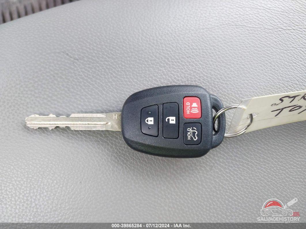 5TDZKRFH0FS041320 2015 TOYOTA HIGHLANDER photo no. 11