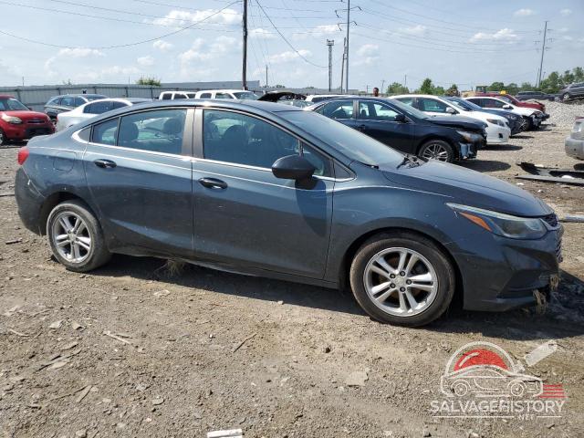 1G1BE5SMXJ7107257 2018 CHEVROLET CRUZE photo no. 4
