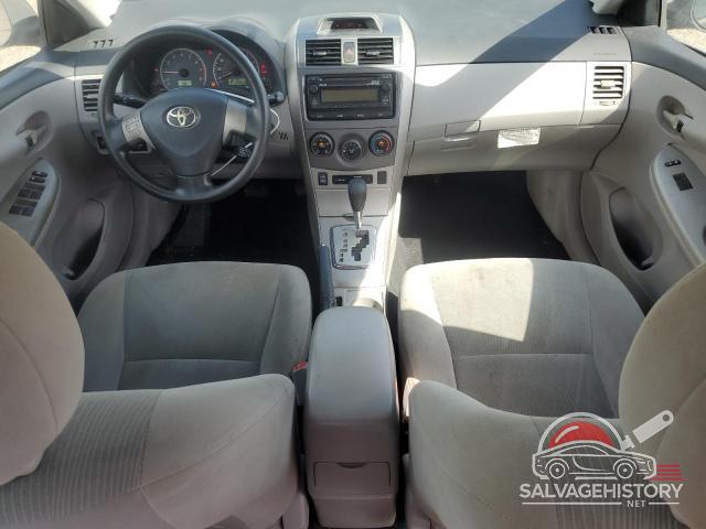 2T1BU4EE4CC780832 2012 TOYOTA COROLLA photo no. 8