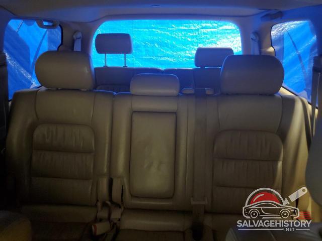 JT6HT00W4Y0121776 2000 LEXUS LX470 photo no. 10