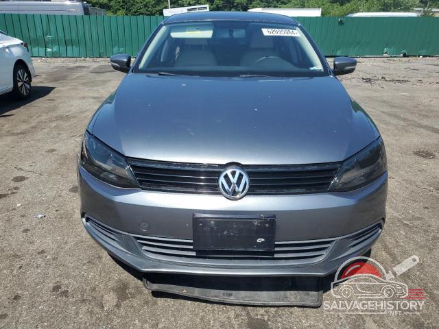 3VWDP7AJ2CM332484 2012 VOLKSWAGEN JETTA photo no. 5