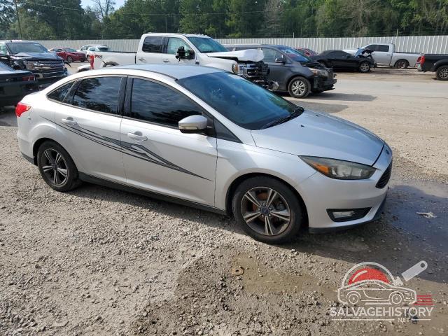 1FADP3FE9GL224285 2016 FORD FOCUS photo no. 4