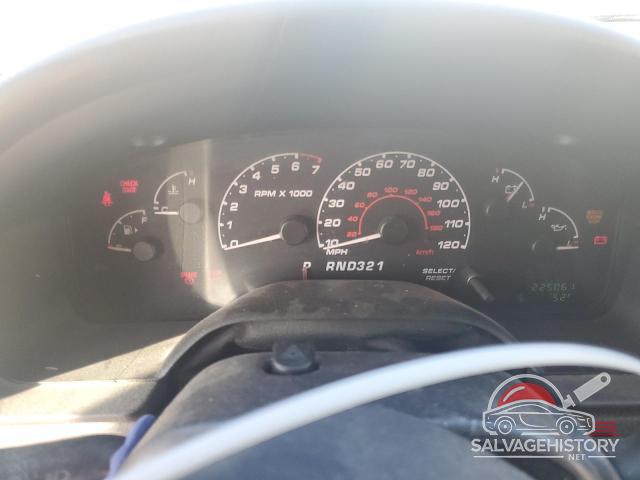 1FMZU73E42UA15989 2002 FORD EXPLORER photo no. 9