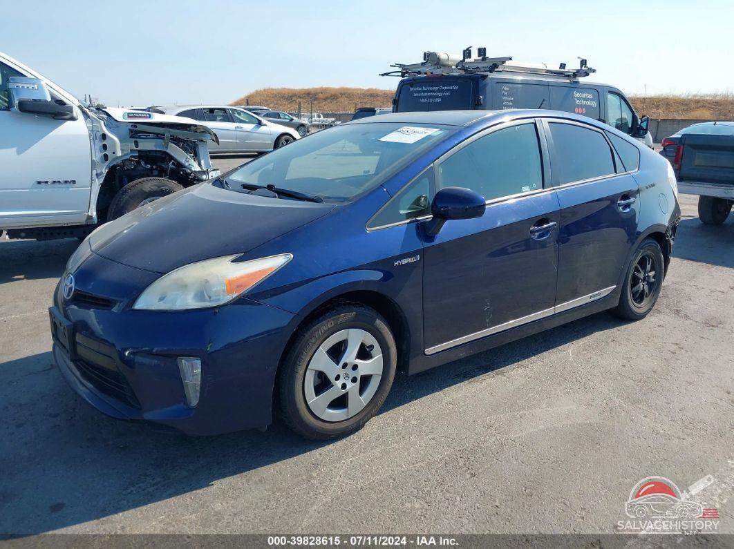 JTDKN3DU3E1767061 2014 TOYOTA PRIUS photo no. 2