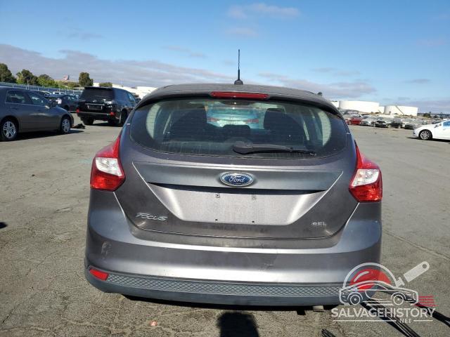1FAHP3M22CL303186 2012 FORD FOCUS photo no. 6