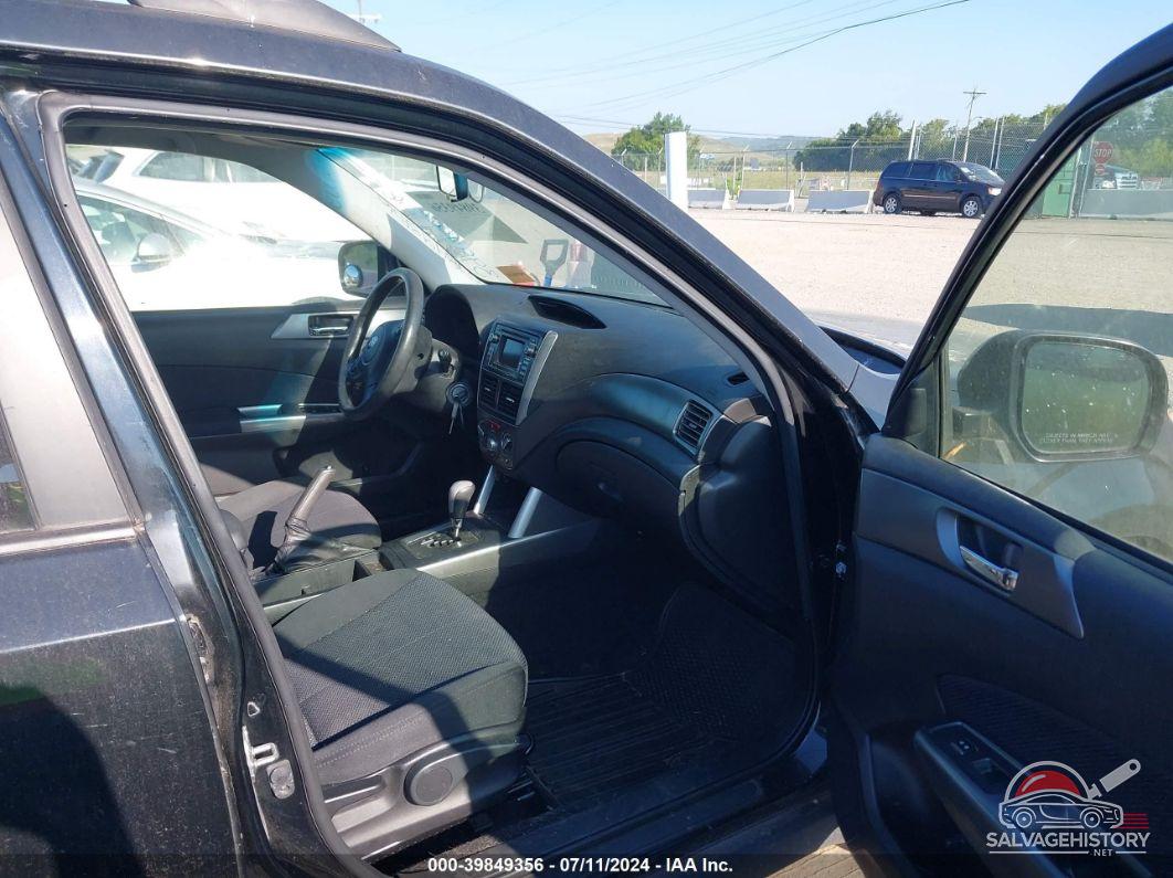 JF2SHADC7DH413652 2013 SUBARU FORESTER photo no. 5