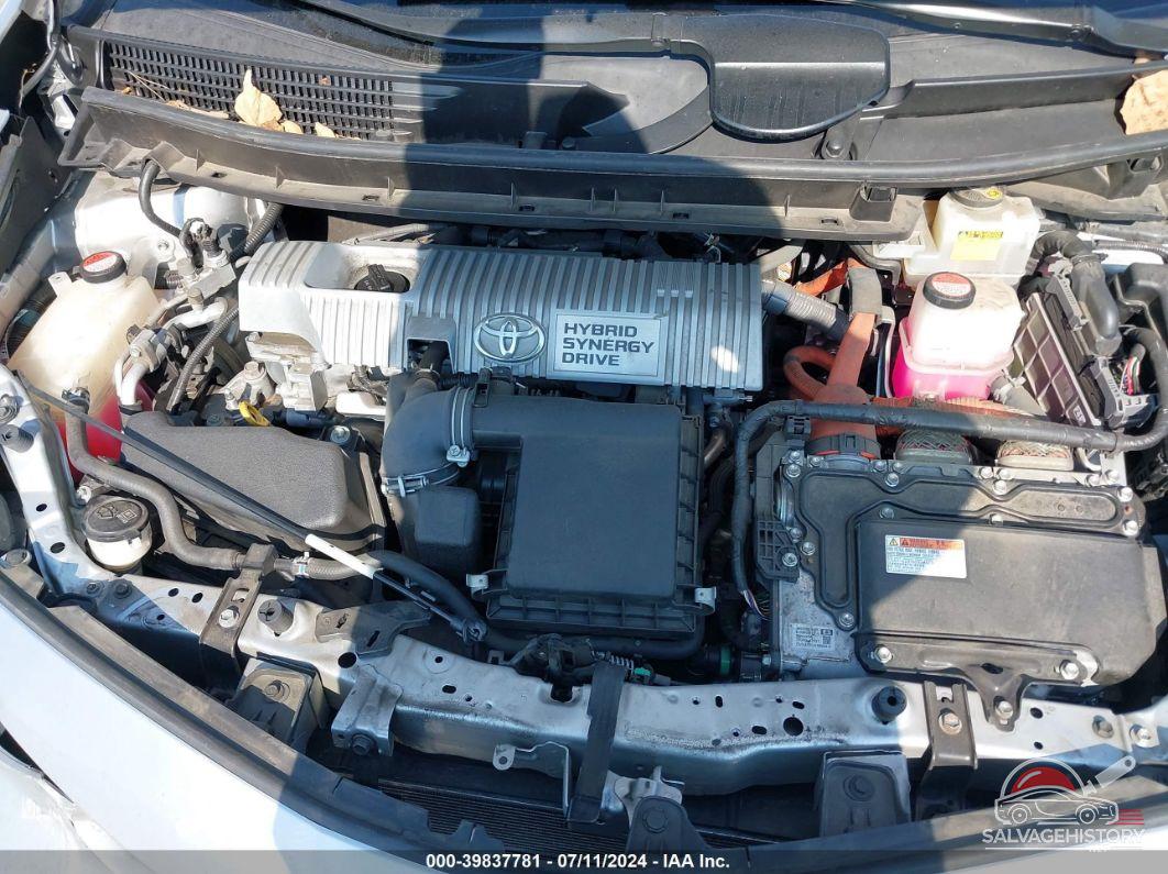 JTDZN3EU3GJ041006 2016 TOYOTA PRIUS V photo no. 10