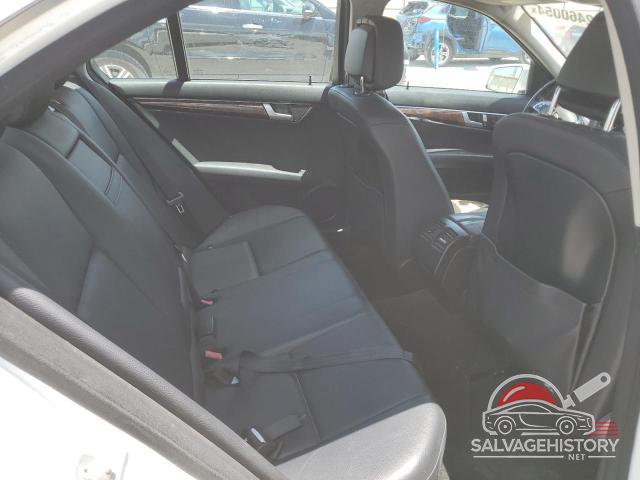 WDDGF4HB7DR268111 2013 MERCEDES-BENZ C-CLASS photo no. 10