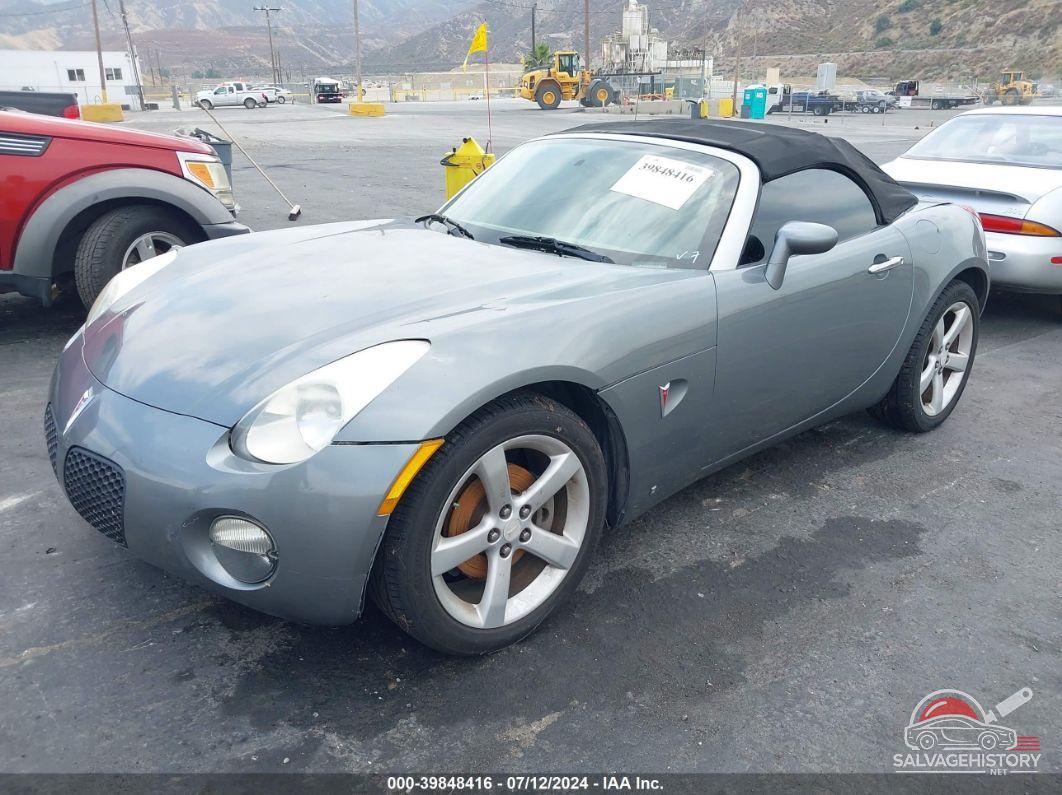 1G2MB35B56Y114548 2006 PONTIAC SOLSTICE photo no. 2