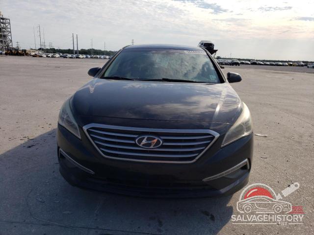 5NPE24AF4FH178676 2015 HYUNDAI SONATA photo no. 5