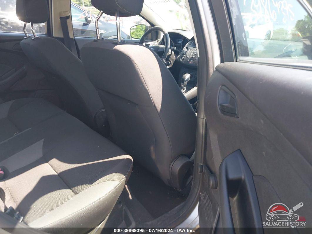 1FADP3E28DL348261 2013 FORD FOCUS photo no. 8
