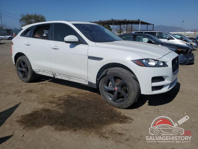 SADCJ2FX1JA283227 2018 JAGUAR F-PACE photo no. 4
