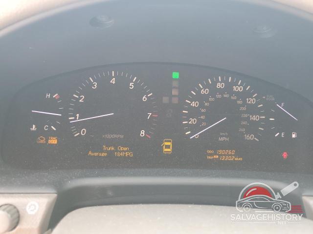 JTHBN36F940140995 2004 LEXUS LS430 photo no. 9