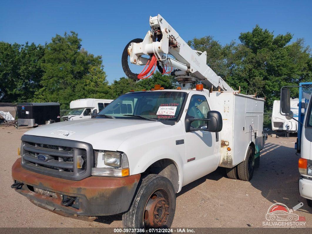 1FDAF57P34EC31871 2004 FORD F-550 photo no. 2