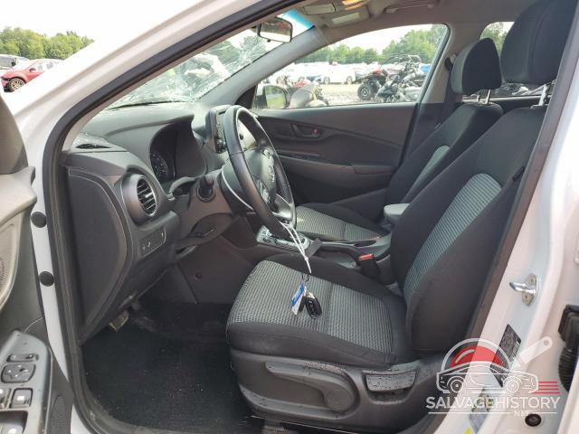 KM8K2CAA8JU078401 2018 HYUNDAI KONA photo no. 7