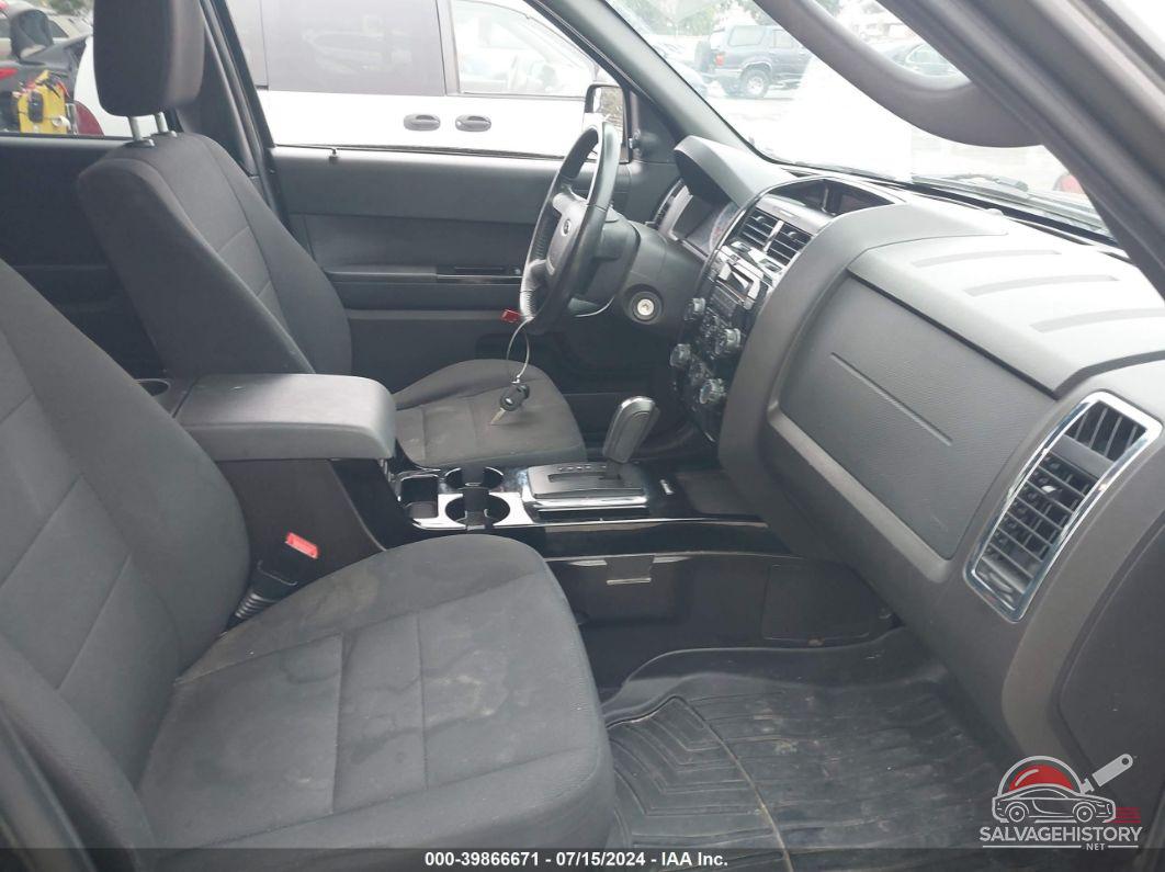 1FMCU9D70AKA85419 2010 FORD ESCAPE photo no. 5