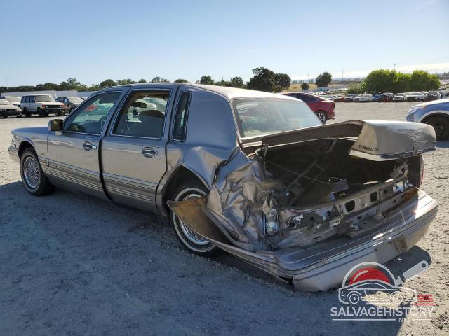 1LNLM82WXSY648639 1995 LINCOLN TOWNCAR photo no. 2