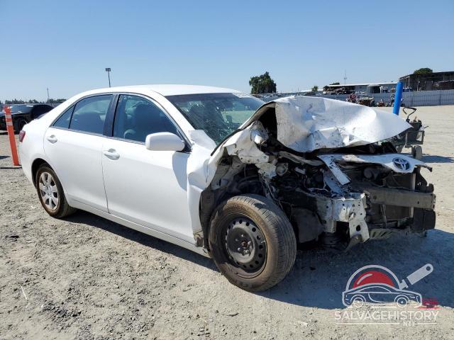 4T1BF3EK1BU587562 2011 TOYOTA CAMRY photo no. 4