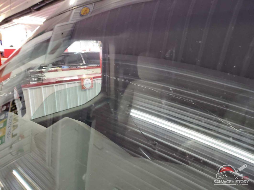1N6BF0LY6KN802662 2019 NISSAN NV photo no. 5