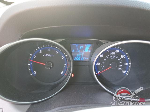 KM8JU3AC5BU157503 2011 HYUNDAI TUCSON photo no. 9