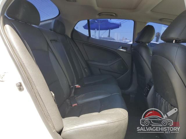 5XXGR4A65FG370270 2015 KIA OPTIMA photo no. 10