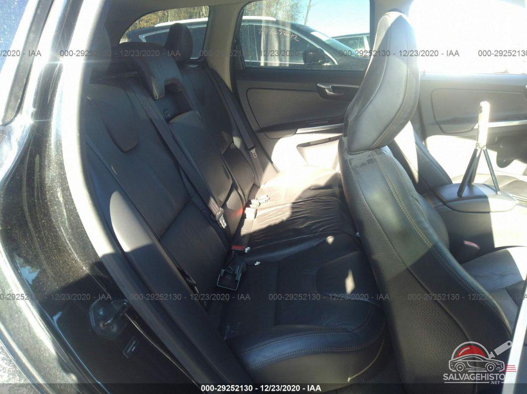 YV4992DZXA2119825 2010 VOLVO XC60 photo no. 8
