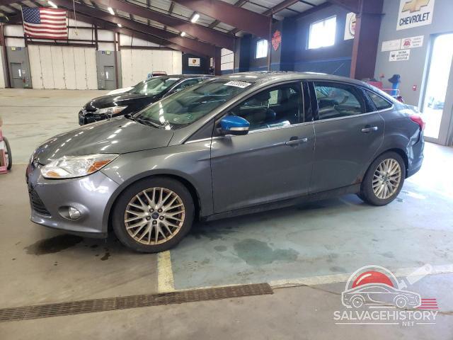 1FAHP3H22CL316451 2012 FORD FOCUS photo no. 10