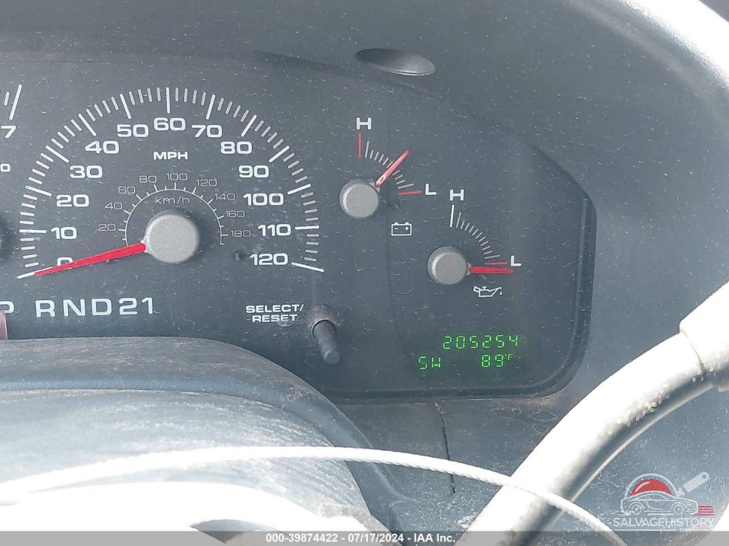 1FMPU16W74LA07158 2004 FORD EXPEDITION photo no. 7