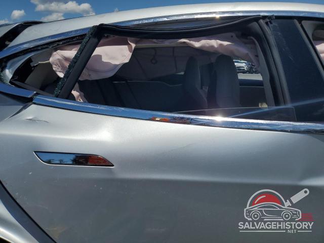 5YJSA1H1XEFP39703 2014 TESLA MODEL S photo no. 10