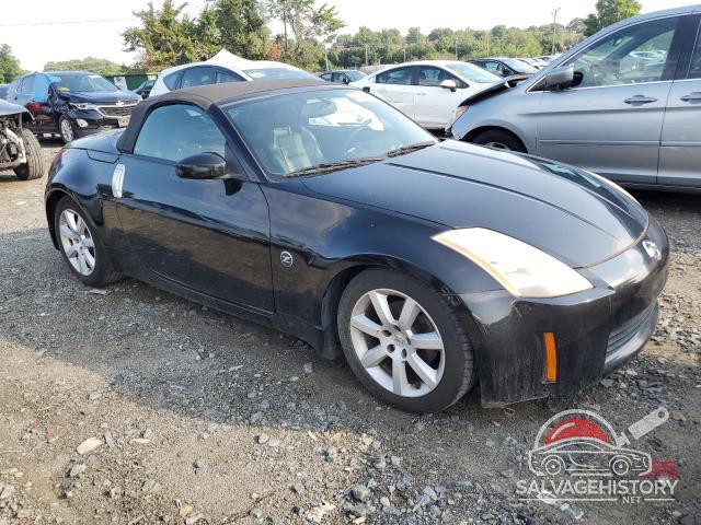 JN1AZ36A45M754257 2005 NISSAN 350Z photo no. 4